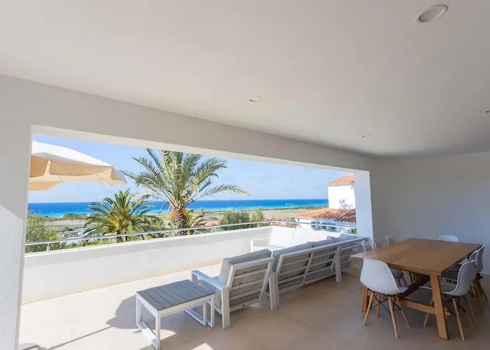 Calina Prime Location Sea Views וילה סון באו