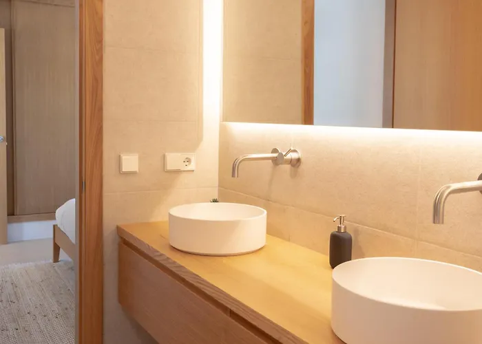 Calina Prime Location Sea Views סון באו